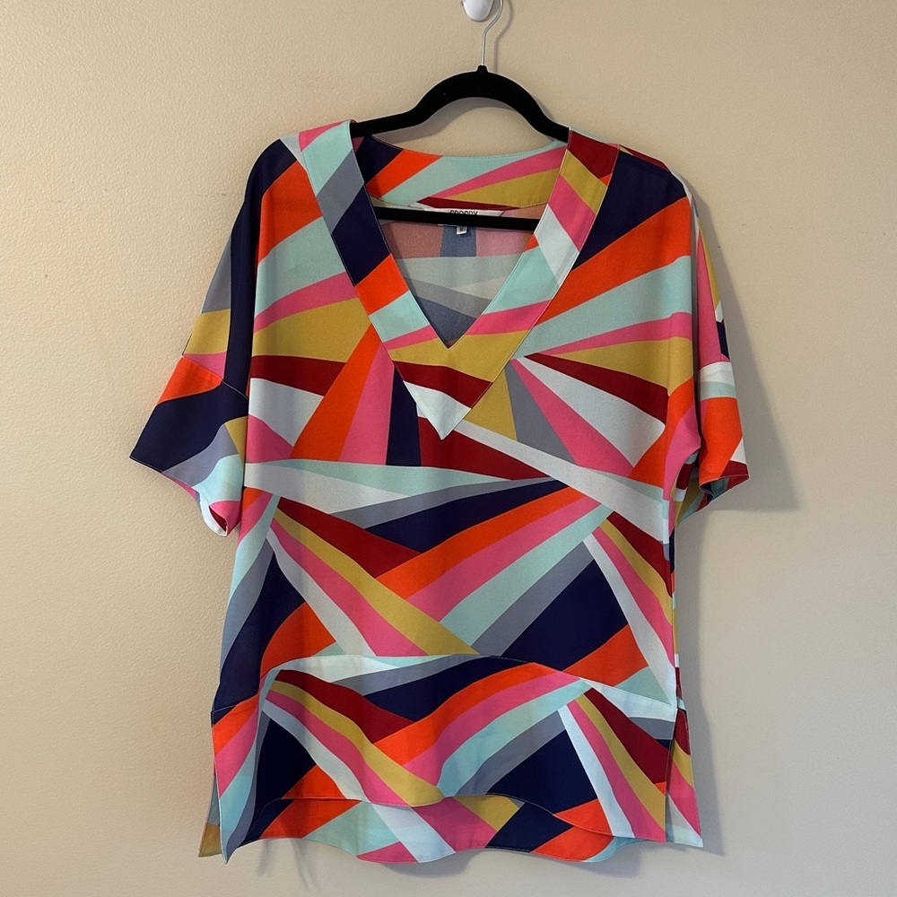 CROSBY by Mollie Burch Women’s Abstract Multi Colored V-Neck Blouse Sz Medium